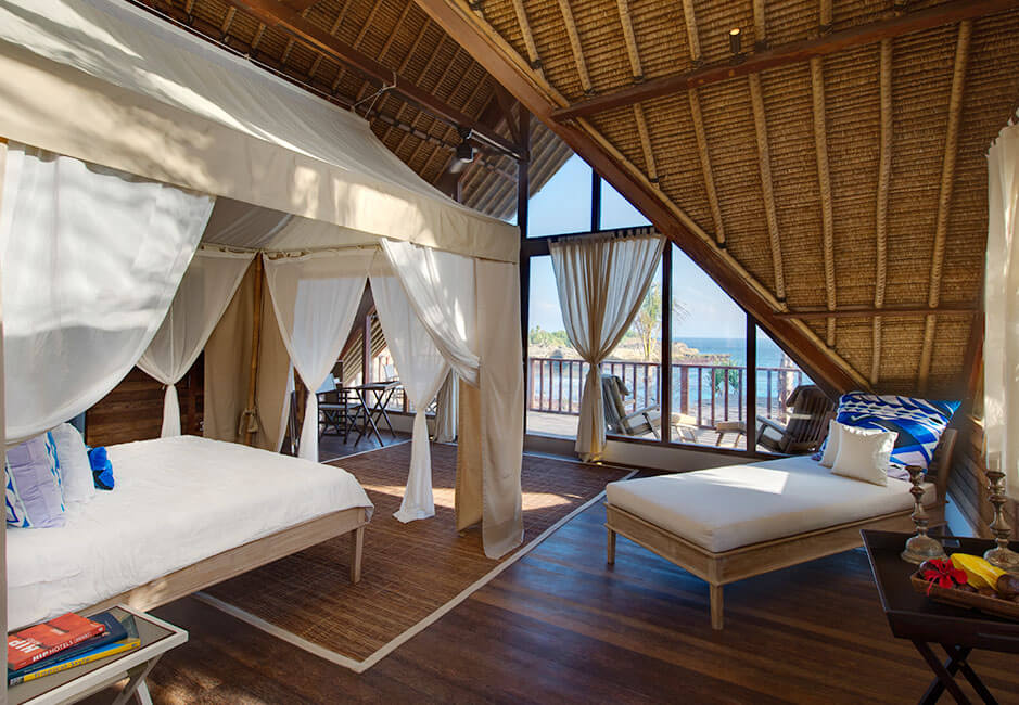 Voyage - right side mezzanine ocean suite